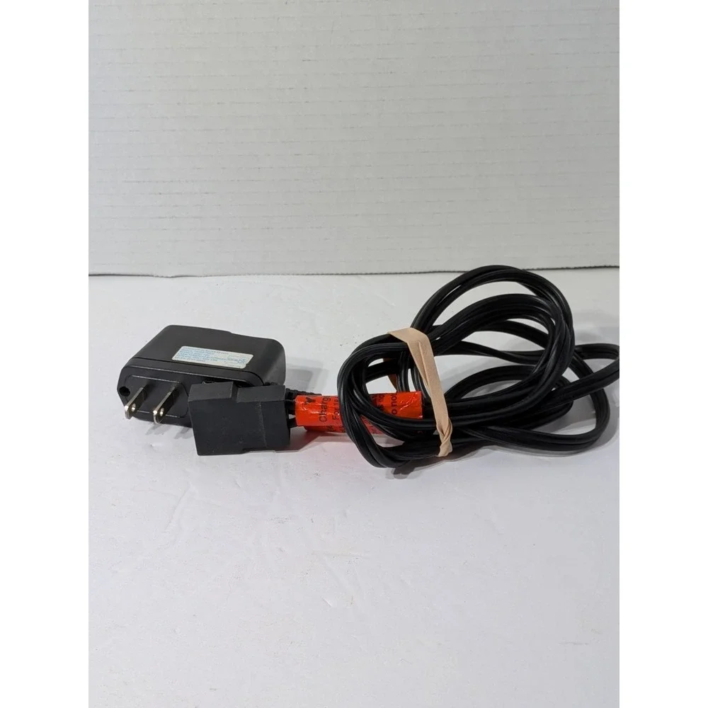 GENUINE FISHER-PRICE POWER WHEELS 6 volt BATTERY CHARGER 6v Model: 00801-1483